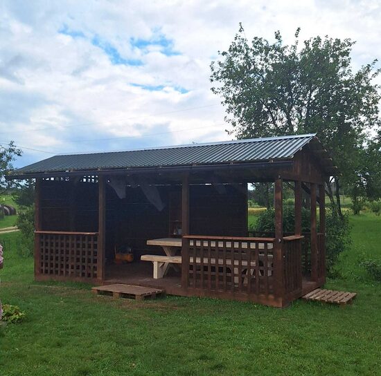 Koka lapene 6×3 m – plaša un eleganta atpūtas vieta jūsu dārzam 